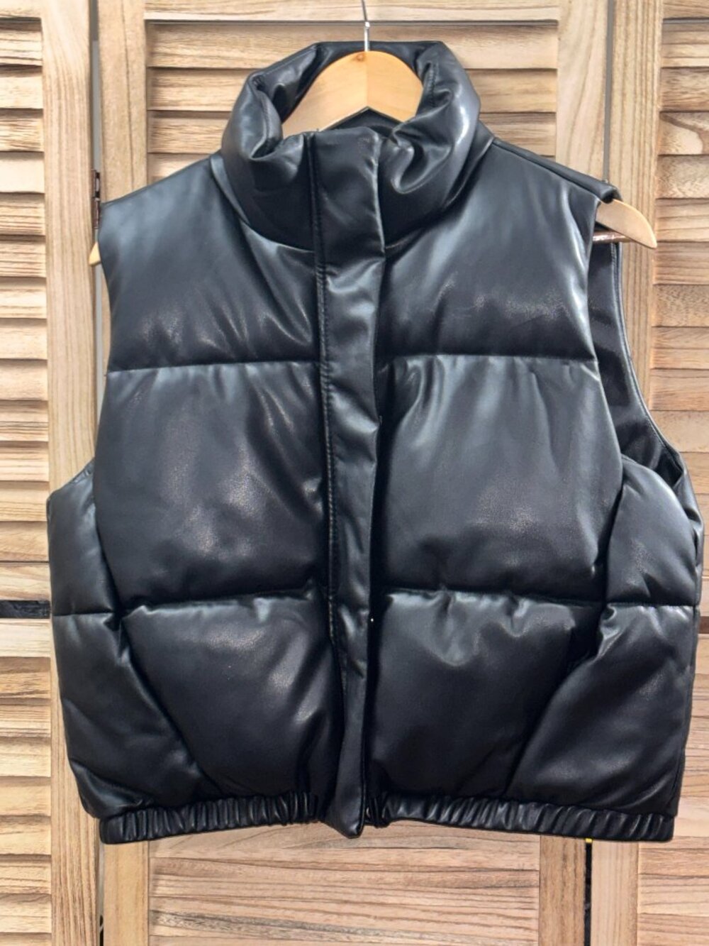 Truth By Republic Black Faux Leather Boxy Puffer Vest Padded Gilet